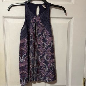 Xhilaration size XS purple/blue floral top
